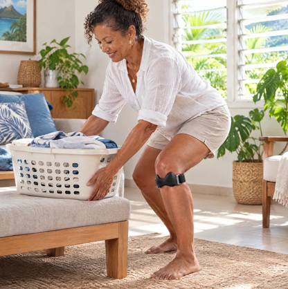 🚨 KNEE PAIN HOLDING YOU BACK FROM THE ACTIVITIES YOU LOVE? 😩🦵 ✨ Targeted Patellar Support in a Slim, Comfortable Design — MOVE WITH MORE CONFIDENCE!