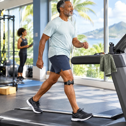 🚨 KNEE PAIN HOLDING YOU BACK FROM THE ACTIVITIES YOU LOVE? 😩🦵 ✨ Targeted Patellar Support in a Slim, Comfortable Design — MOVE WITH MORE CONFIDENCE!