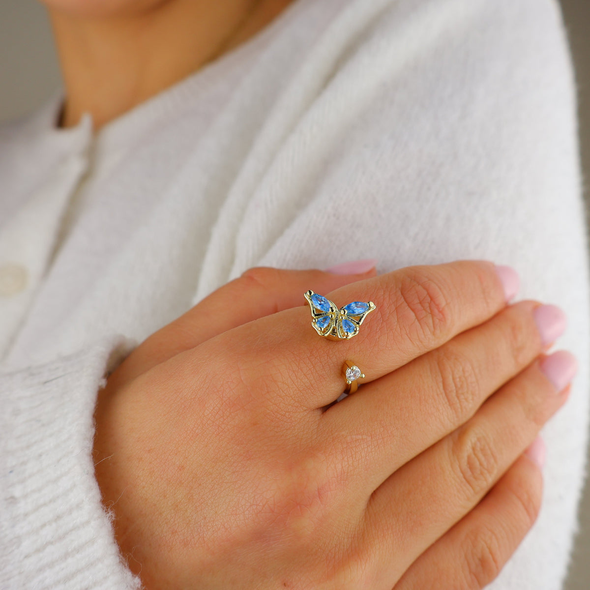 🦋😩 NERVOUS? RESTLESS? ALWAYS FIDGETING? ✨ KEEP YOUR HANDS BUSY WITH A DISCREET, BEAUTIFUL BUTTERFLY FIDGET RING.