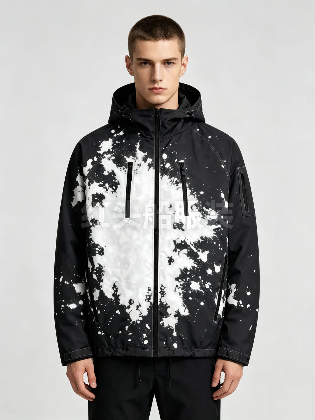 ❄ A jacket that changes color in the snow (windproof, waterproof, breathable, and packable—a winter essential) 🔥